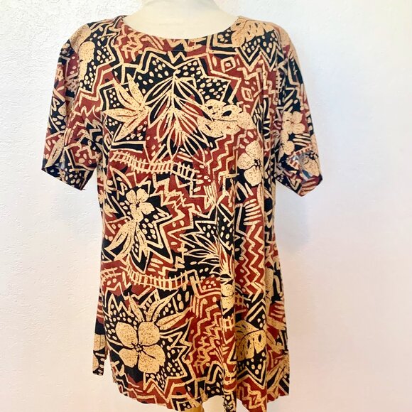 Hilo Hattie Tunic top SZ 2X Made in Hawaii Tribal floral pattern short sleeve - Picture 1 of 7